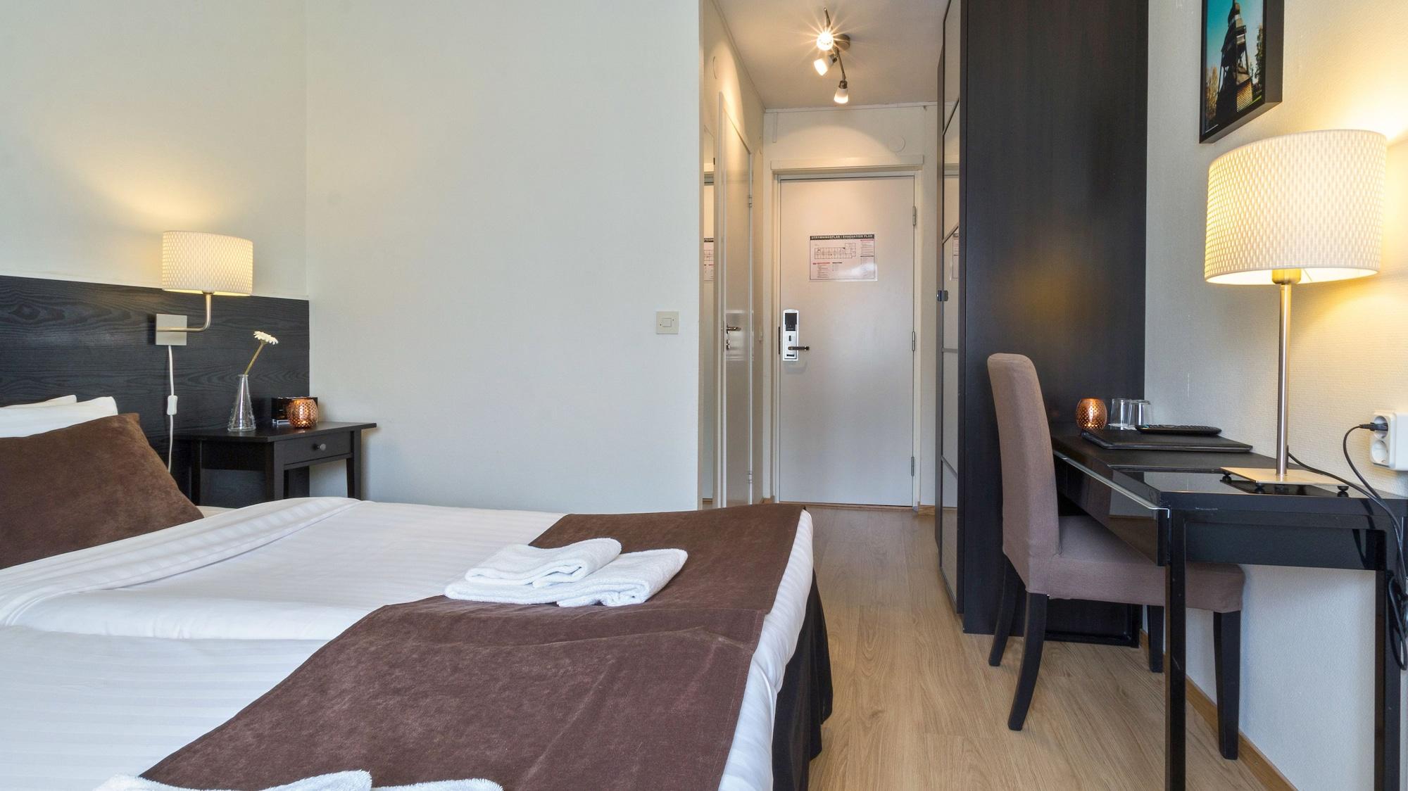 Best Western Hotel City Евле Экстерьер фото