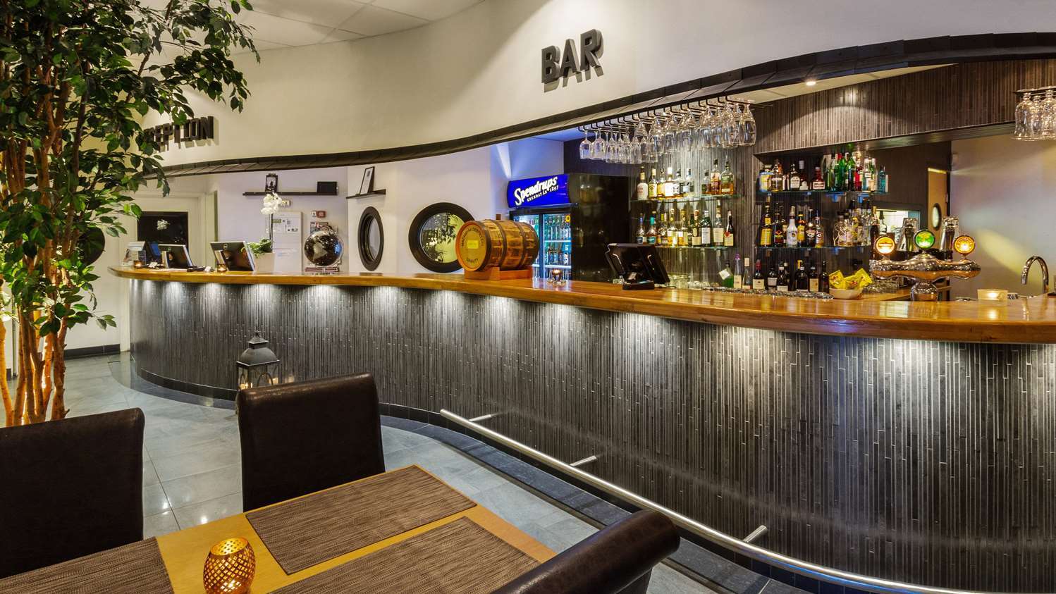 Best Western Hotel City Евле Экстерьер фото