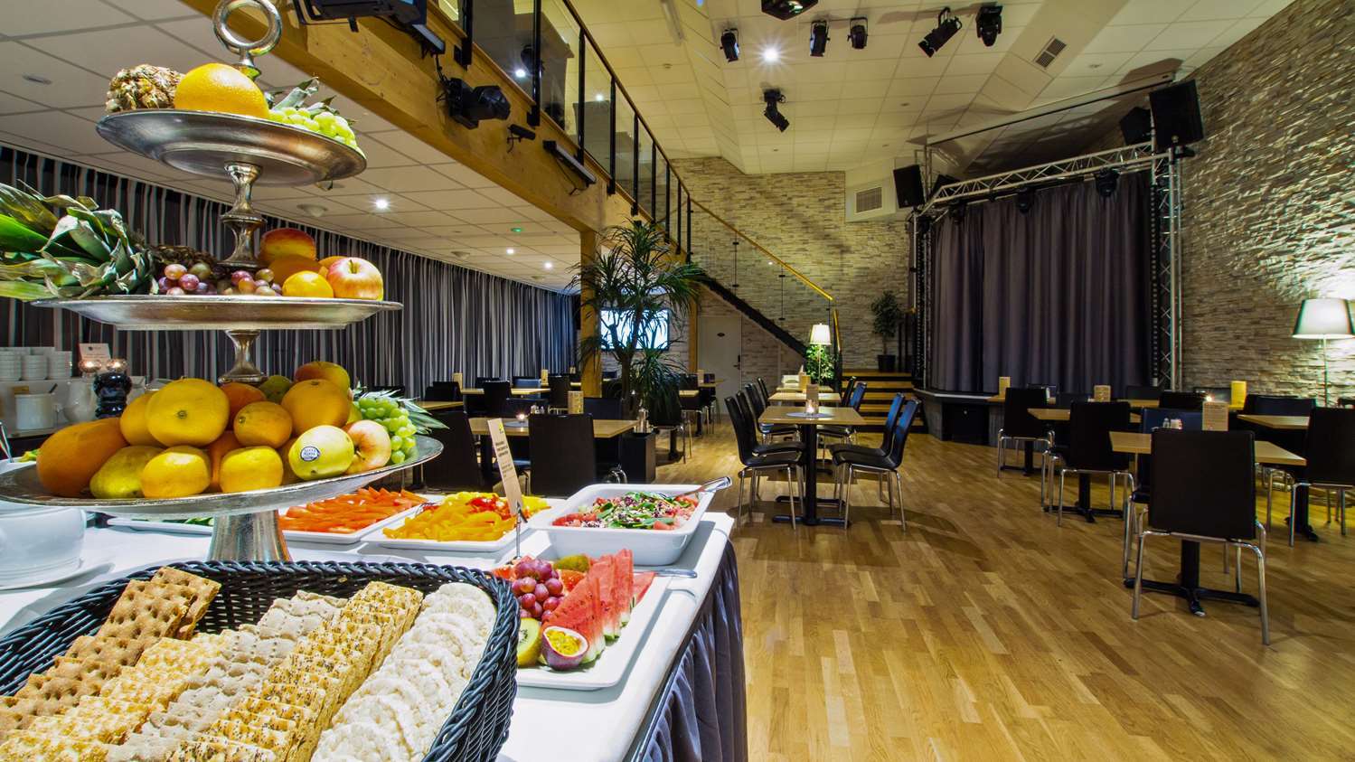 Best Western Hotel City Евле Экстерьер фото